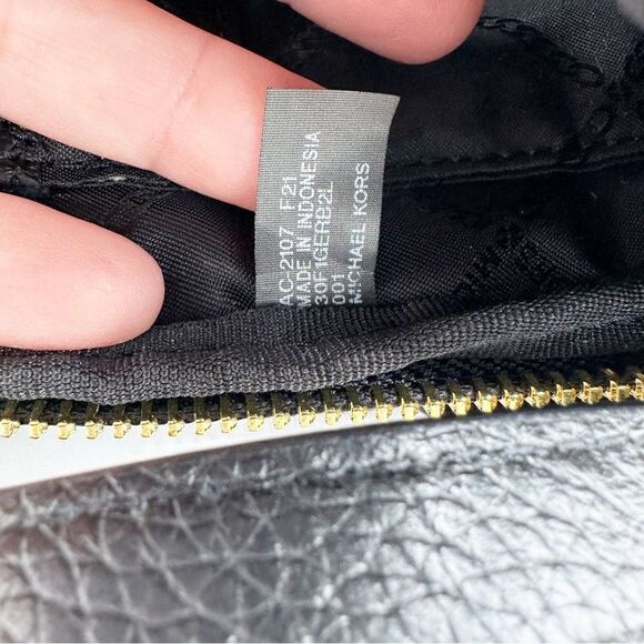 Michael Kors Erin‎ Medium Leather Backpack Black Pebbled Leather - Picture 11 of 13